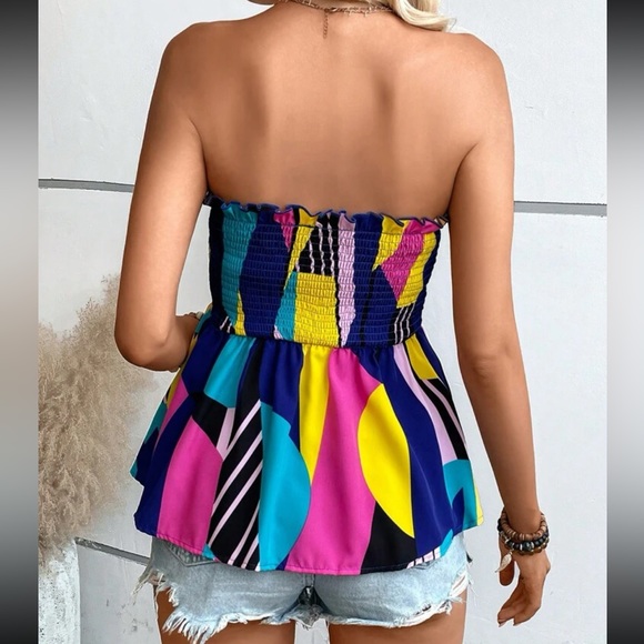 Abstract Geo Print Strapless Knot Front Tube Top - Picture 13 of 13